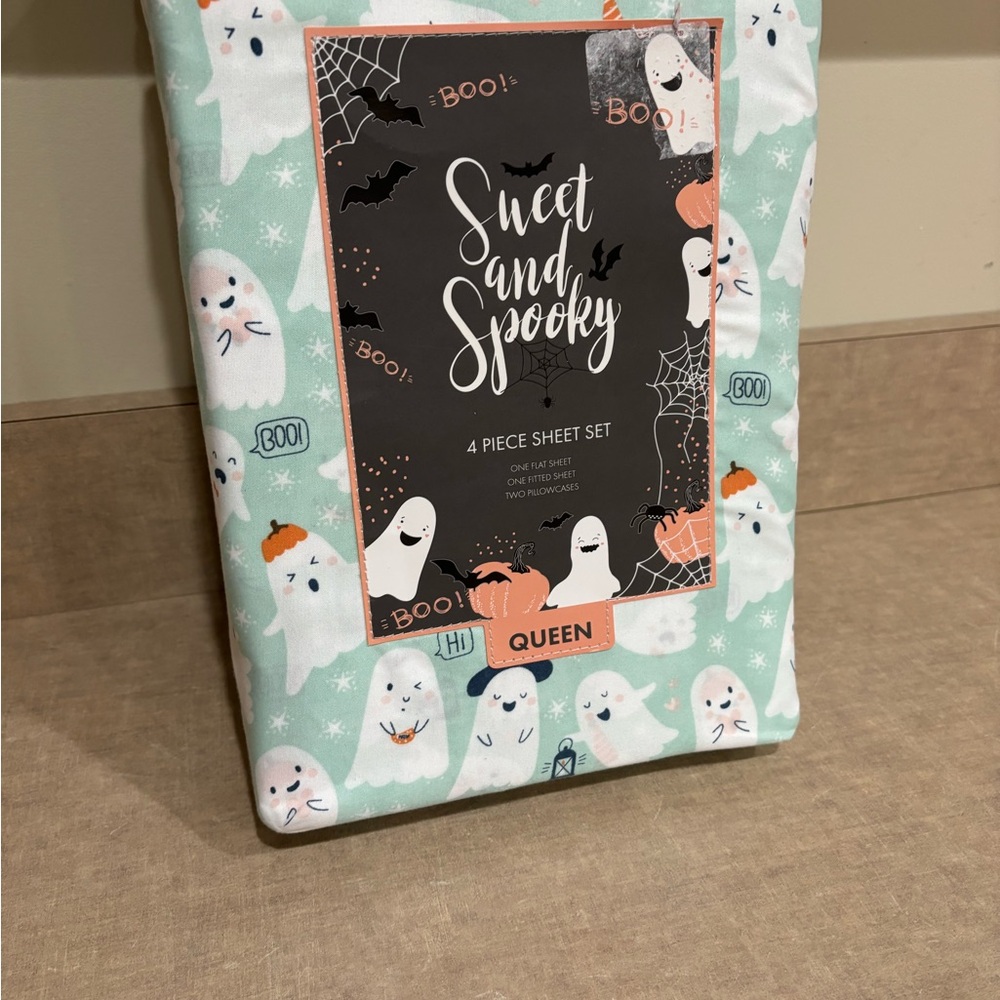 Queen Sheet Set 17” deep pockets 100% Microfiber